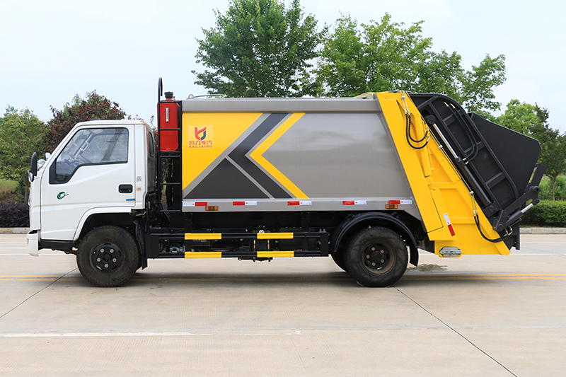 江铃顺达压缩式垃圾車(chē)(6方)