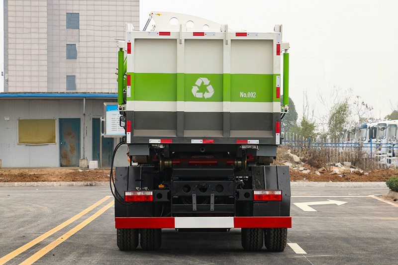 (套臂)东风D9套臂垃圾車(chē)(10方 12方)