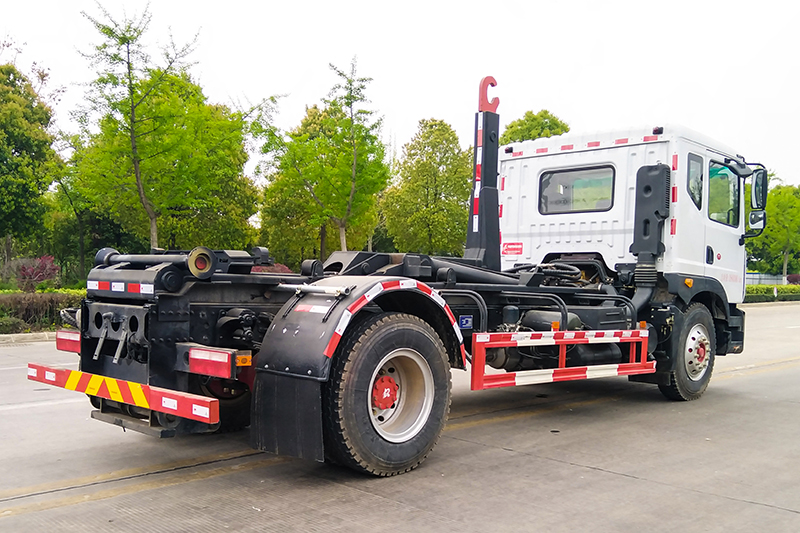 (套臂)东风D9套臂垃圾車(chē)(10方 12方)