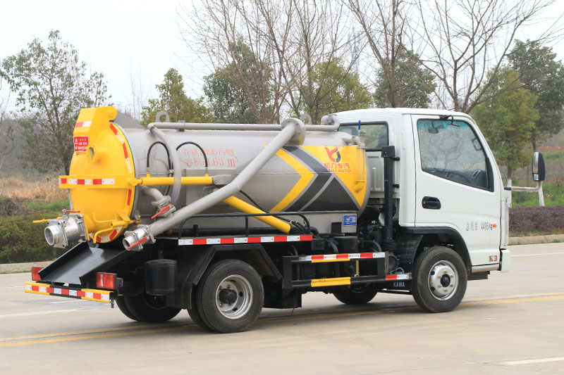 凯马吸污車(chē)(2方)