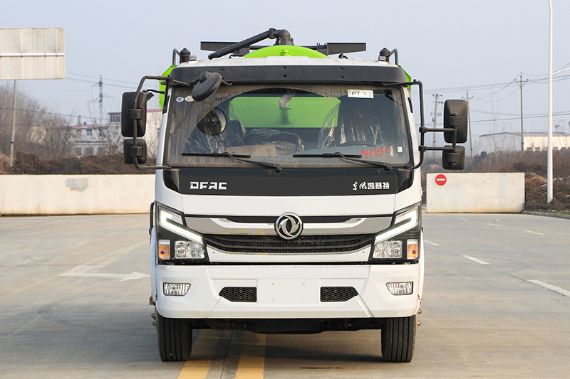 东风大多(duō)利卡清洗吸污車(chē)(方罐)(3方清水 7.5污水)